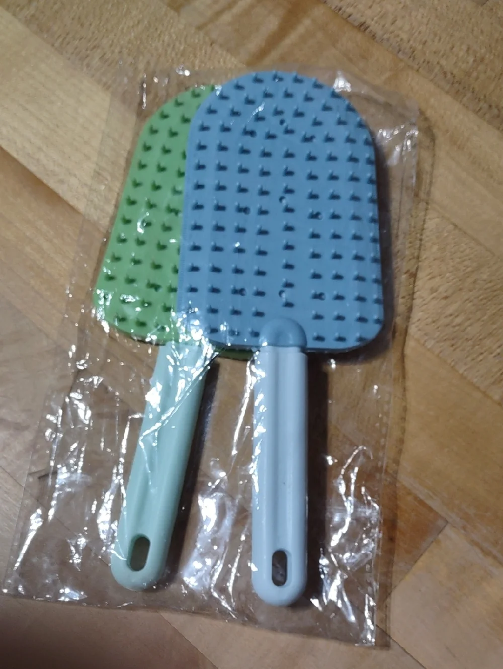 Dual Pack Silicone Pet Brush - Mint & Baby Blue